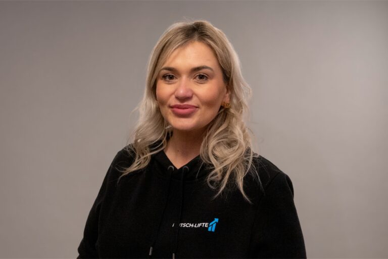 Anja Bach Social Media bei Paitsch Lifte