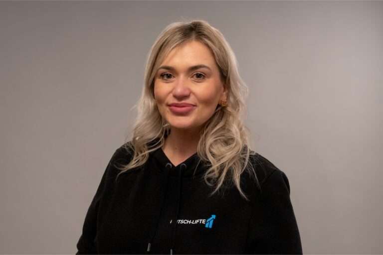 Anja Bach, Expertin für Social Media bei Paitsch Lifte
