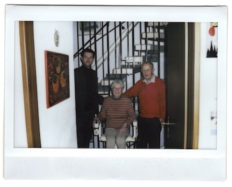 Handgeschriebener Gästebucheintrag von Grete und Dieter aus Oberasbach über ihre positiven Erfahrungen mit der Montage eines Treppenlifts von Paitsch-Lifte.